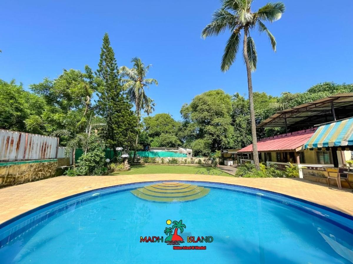 Villa By The Sea Mumbai Ngoại thất bức ảnh